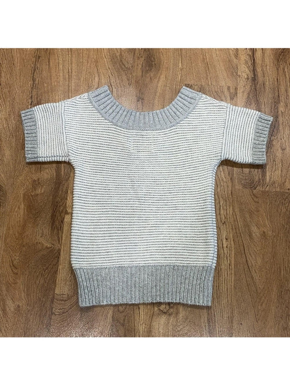 American Eagle Wool/Rabbit Blend Soft Short Sleeve Sweater [M]